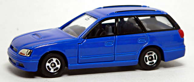 トミカタウン すかいらーく R33 スカイライン 特典トミカ付